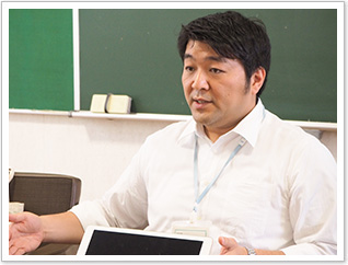 常務理事 副校長 山口龍介氏