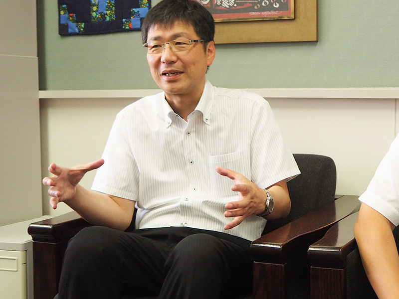 聖望学園中学校高等学校 校長　関 純彦 氏