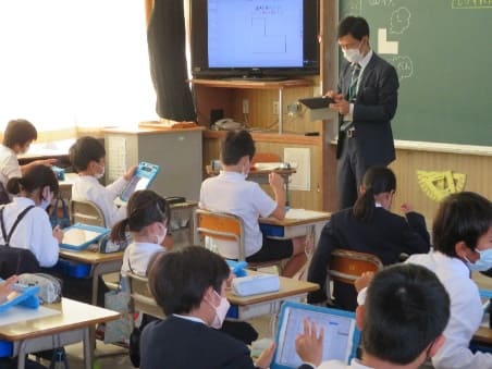 倉敷翠松高等学校授業風景